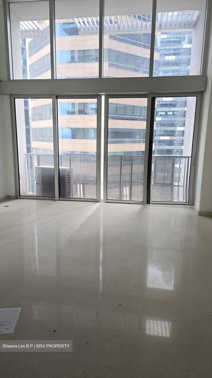 Eon Shenton (D2), Office #498662491